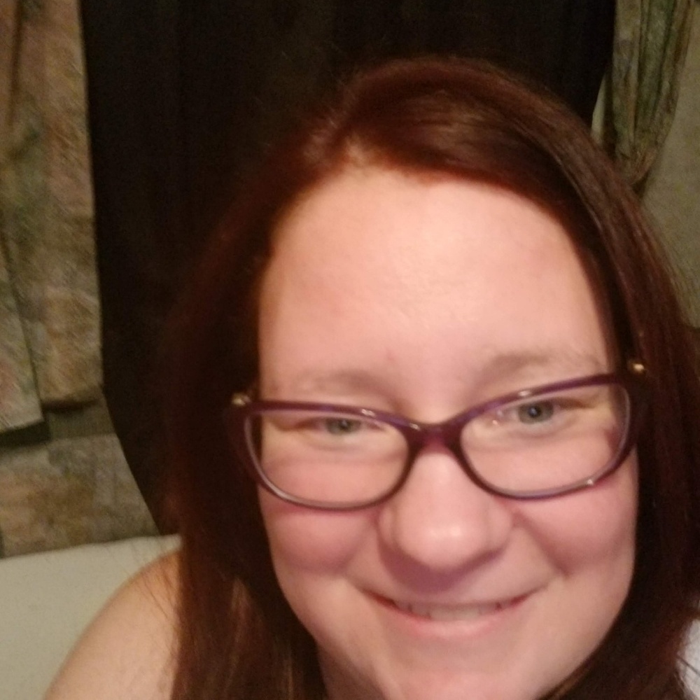 Meet your Posher, Laurie